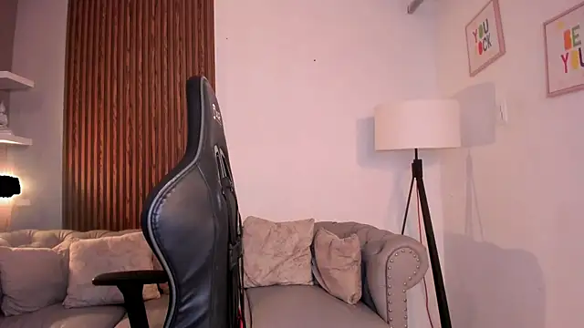 Snapshot of liam_collins21 chatting on 05/14/26, 12:12 liam collins21 online show from 05/14/26, 12:12