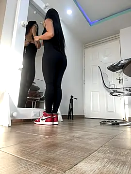 Lexa queen online show from 10/15/25, 10:10