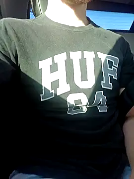 Snapshot of Brutao_ chatting on 09/10/25, 10:37 Brutao online show from 09/10/25, 10:37