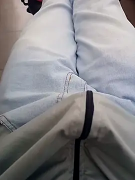 Snapshot of Brutao_ chatting on 09/25/25, 05:16 Brutao online show from 09/25/25, 05:16