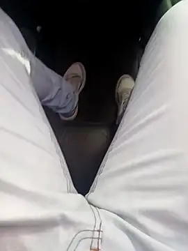 Snapshot of Brutao_ chatting on 11/03/25, 10:49 Brutao online show from 11/03/25, 10:49