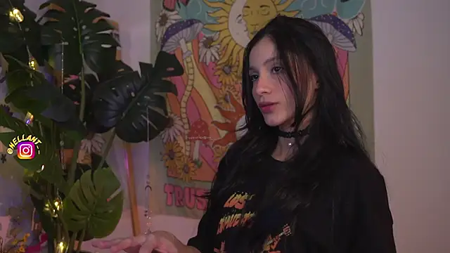 antonella maitt1 online show from 03/02/25, 06:05