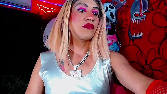 HugeDanex online show from 03/17/26, 07:23