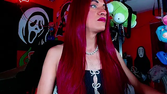 HugeDanex online show from 06/18/26, 08:46