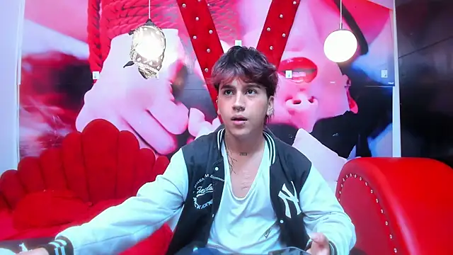 alex 477 online show from 09/24/25, 11:24