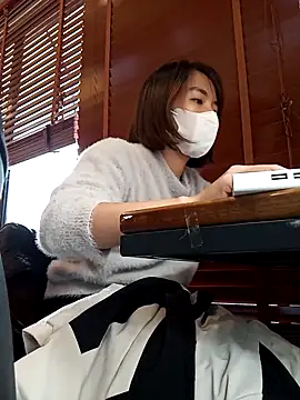 Michiko1 online show from 02/11/25, 09:42