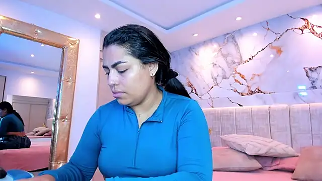 kiana cream online show from 03/23/26, 11:36