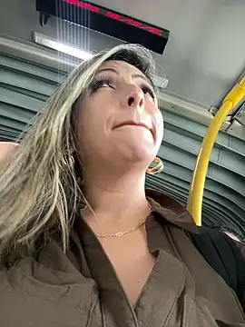  Abril-Office1 online show from 12/18/24, 03:11