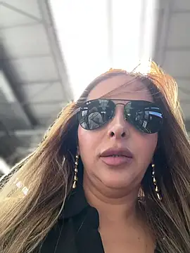  Abril-Office1 online show from 04/07/26, 03:12