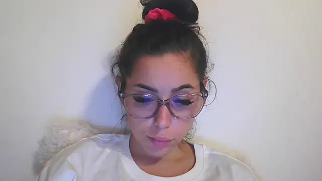 LovelyJulliette online show from 10/15/25, 12:11