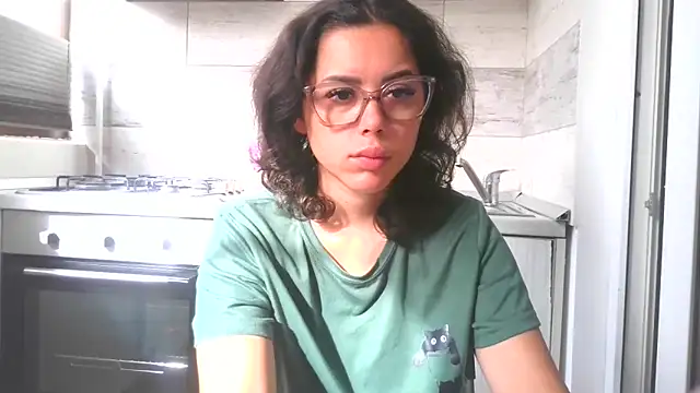 LovelyJulliette online show from 10/25/25, 11:29