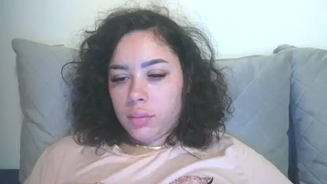 LovelyJulliette online show from 12/03/25, 12:36