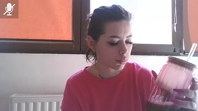 LovelyJulliette online show from 03/11/26, 12:11