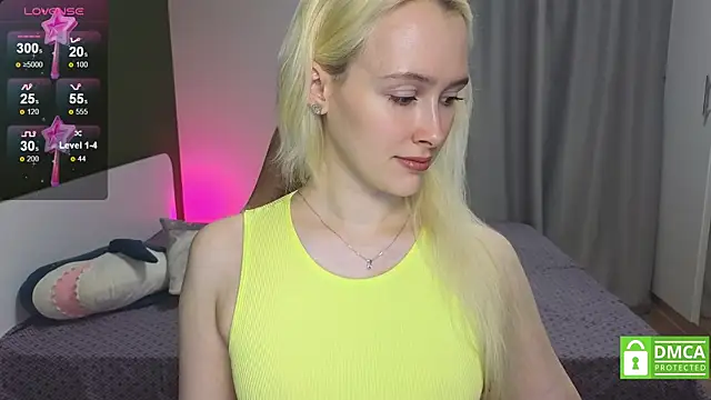 CaseyLabow online show from 10/31/25, 02:23