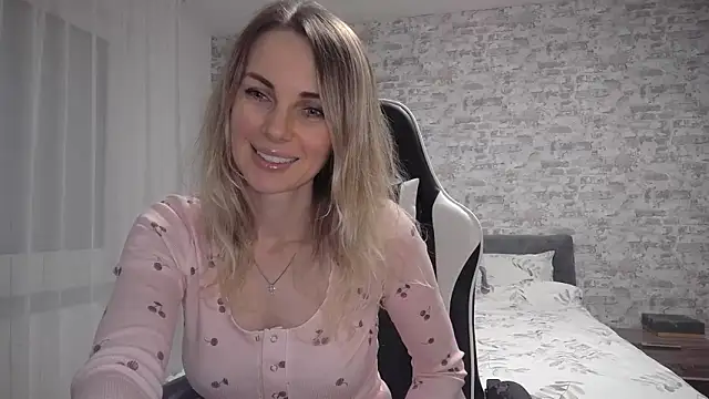 AlissonBia online show from 11/02/25, 11:07