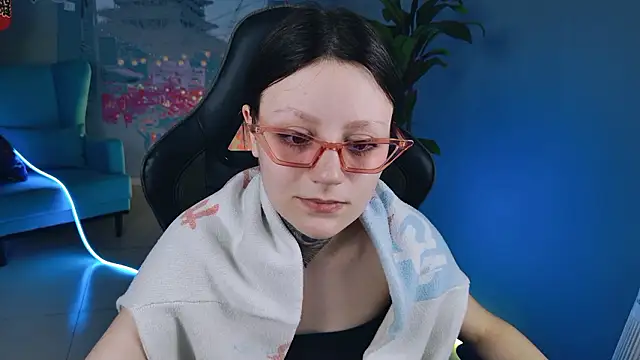 Snapshot of VeliraBraitberg chatting on 12/05/24, 03:17 VeliraBraitberg online show from 12/05/24, 03:17