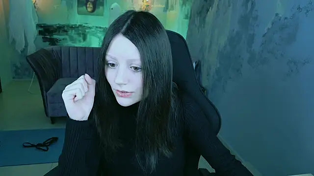 Snapshot of VeliraBraitberg chatting on 12/08/24, 08:09 VeliraBraitberg online show from 12/08/24, 08:09