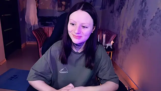 Snapshot of VeliraBraitberg chatting on 12/15/24, 08:19 VeliraBraitberg online show from 12/15/24, 08:19