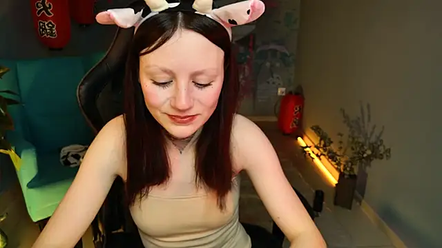 Snapshot of VeliraBraitberg chatting on 12/20/24, 08:06 VeliraBraitberg online show from 12/20/24, 08:06