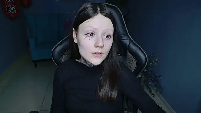 Snapshot of VeliraBraitberg chatting on 01/08/25, 11:10 VeliraBraitberg online show from 01/08/25, 11:10