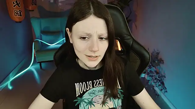 Snapshot of VeliraBraitberg chatting on 01/09/25, 08:13 VeliraBraitberg online show from 01/09/25, 08:13