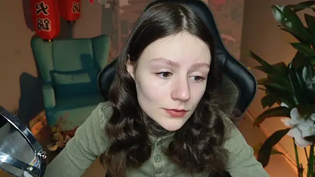 Snapshot of VeliraBraitberg chatting on 02/06/25, 08:07 VeliraBraitberg online show from 02/06/25, 08:07