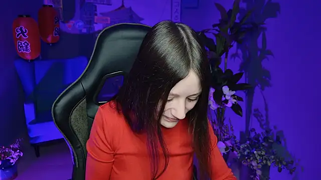 Snapshot of VeliraBraitberg chatting on 02/19/25, 05:05 VeliraBraitberg online show from 02/19/25, 05:05