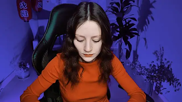 Snapshot of VeliraBraitberg chatting on 02/22/25, 08:07 VeliraBraitberg online show from 02/22/25, 08:07