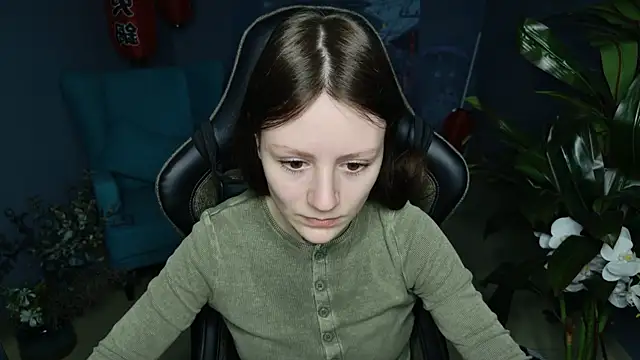 Snapshot of VeliraBraitberg chatting on 03/05/25, 05:07 VeliraBraitberg online show from 03/05/25, 05:07