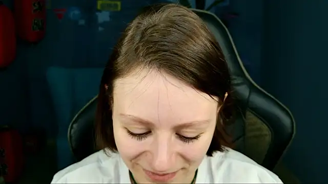 Snapshot of VeliraBraitberg chatting on 03/16/25, 11:16 VeliraBraitberg online show from 03/16/25, 11:16