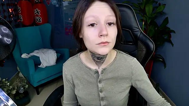 Snapshot of VeliraBraitberg chatting on 02/19/26, 01:07 VeliraBraitberg online show from 02/19/26, 01:07