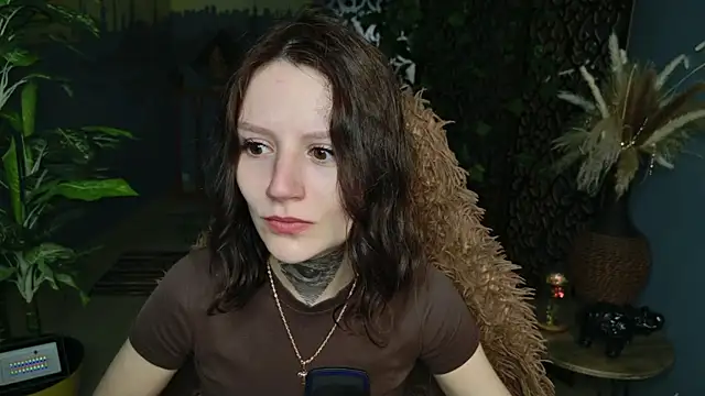 VeliraBraitberg online show from 07/07/26, 05:10