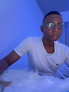 Arwens bell08 online show from 02/09/25, 10:32