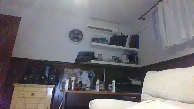 Snapshot of fransexdol chatting on 12/17/24, 10:11 fransexdol online show from 12/17/24, 10:11