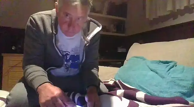 Snapshot of fransexdol chatting on 01/13/25, 09:52 fransexdol online show from 01/13/25, 09:52