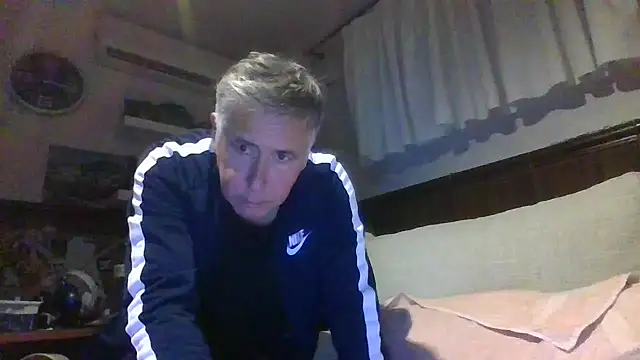 Snapshot of fransexdol chatting on 01/29/25, 10:01 fransexdol online show from 01/29/25, 10:01