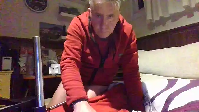 Snapshot of fransexdol chatting on 02/07/25, 10:52 fransexdol online show from 02/07/25, 10:52