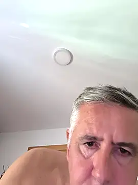 Snapshot of fransexdol chatting on 10/21/25, 01:23 fransexdol online show from 10/21/25, 01:23