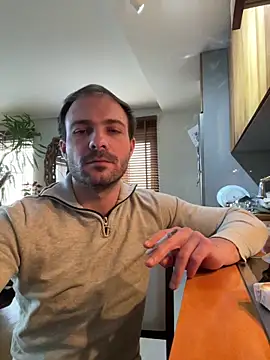 Adventurehotman online show from 01/22/25, 01:53