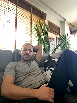 Adventurehotman online show from 10/01/25, 08:31