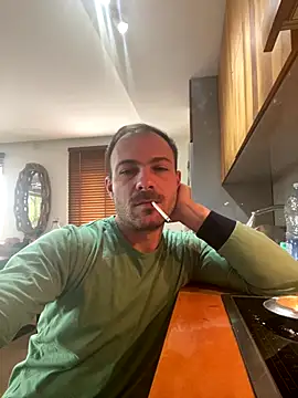 Adventurehotman online show from 10/07/25, 09:06