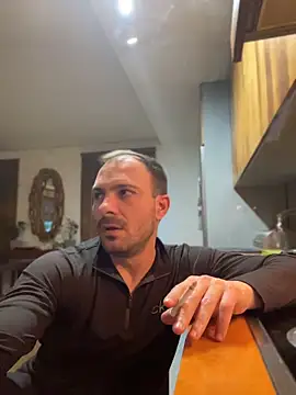 Adventurehotman online show from 04/08/26, 09:48