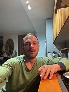 Adventurehotman online show from 05/14/26, 09:54