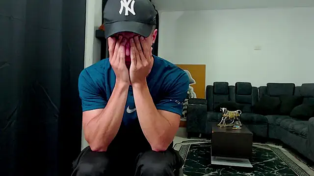 Stiven CL online show from 11/05/25, 11:16