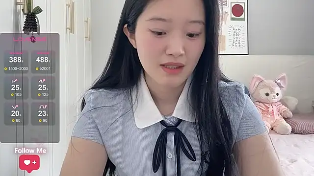 Snapshot of rose-u chatting on 05/18/26, 12:29 rose-u online show from 05/18/26, 12:29