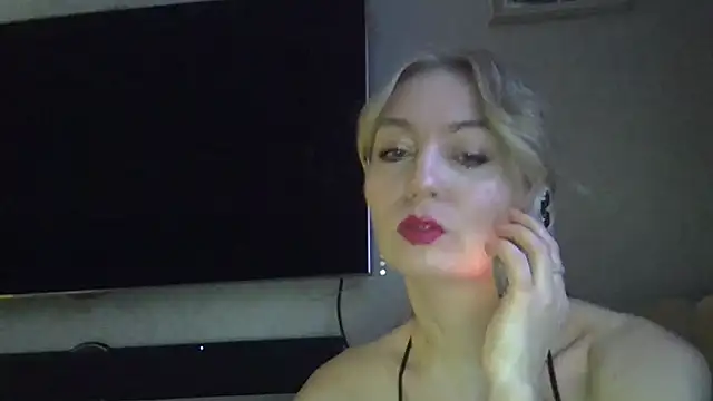 ZarinaSwift online show from 12/20/24, 04:31