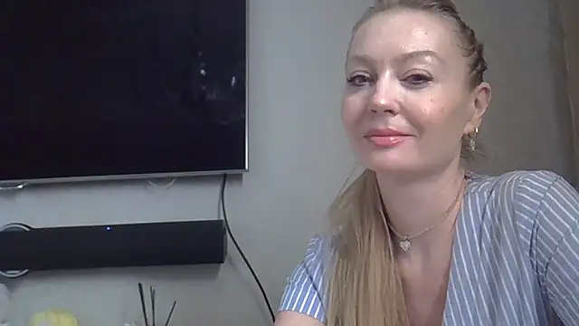 ZarinaSwift online show from 02/07/26, 10:41