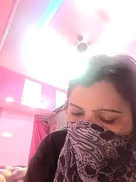 RESHMA 21 online show from 10/16/25, 07:48