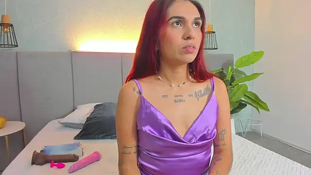 LiaVelez online show from 03/21/25, 01:01