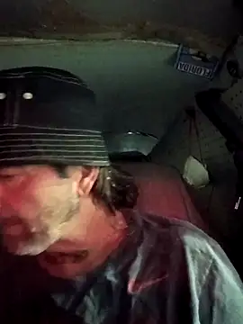 Hotbodyscottie online show from 09/15/25, 07:41